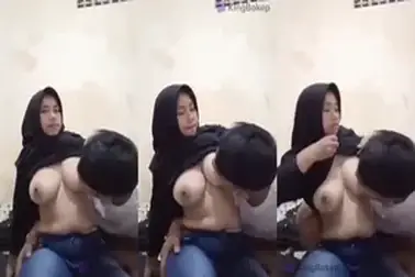 Ngisep Tetek Perempuan Jilbab Tobrut