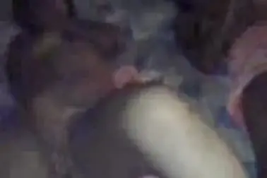 Pria Beruntung Melayani Dua Wanita Cantik Sekaligus